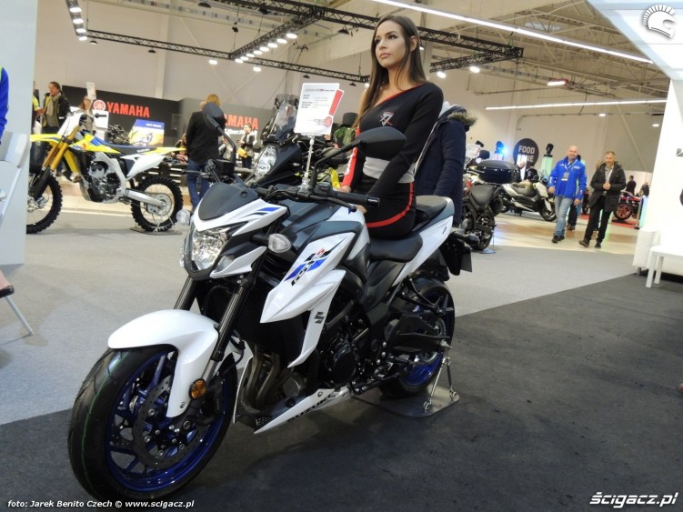 Warsaw Motorcycle Show 2019 Suzuki 71