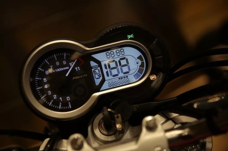 Honda CB190SS 5
