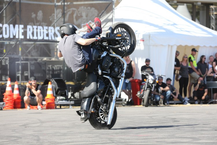 Maciej DOP Harley Davidson Stunt 05