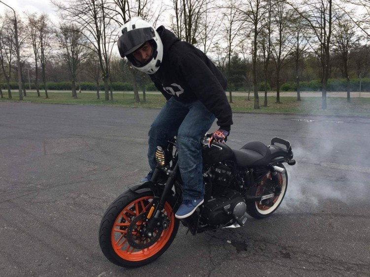 Maciej DOP Harley Davidson Stunt 15