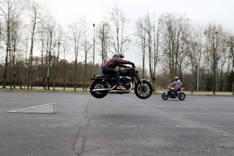 Maciej DOP Harley Davidson Stunt 20
