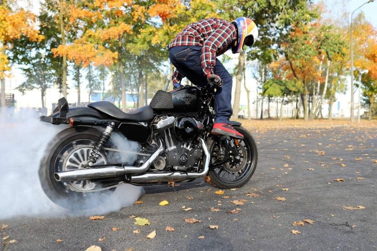 Maciej DOP Harley Davidson Stunt 22