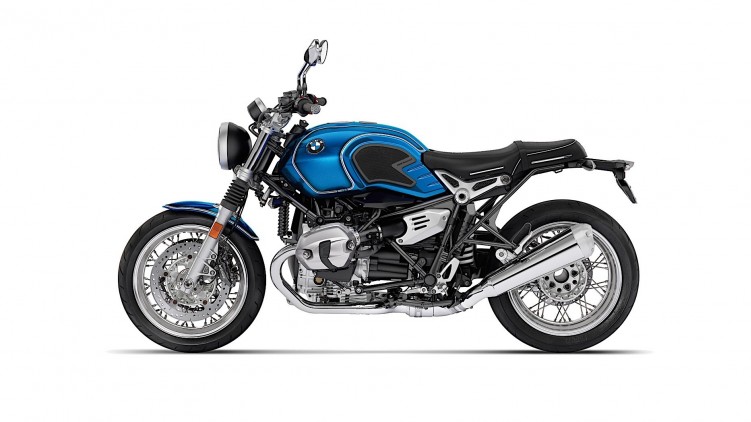 bmw r ninet 5 motorcycle revealed as tribute to a half century old family 17