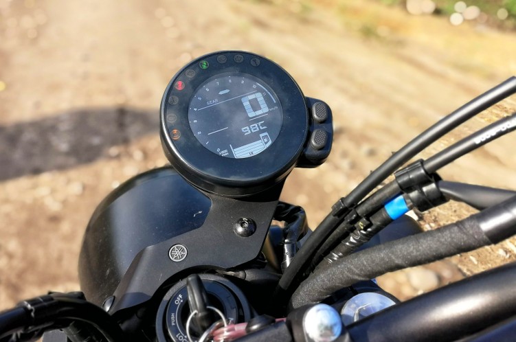 Yamaha XSR700 XTribute 2019 zegary