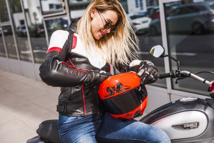 Marzena Ducati Scrambler kurtka sportowa TRP Speedy