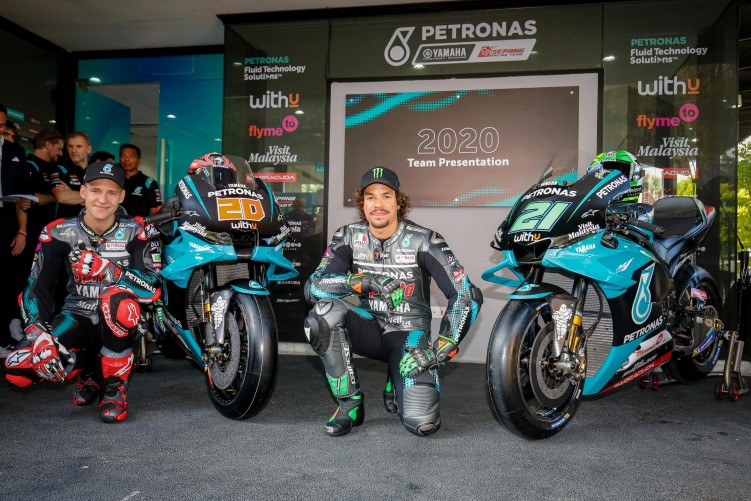 Petronas Yamaha knee