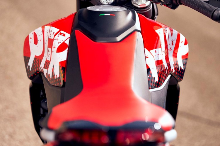 Ducati Hypermotard950 RVE 19