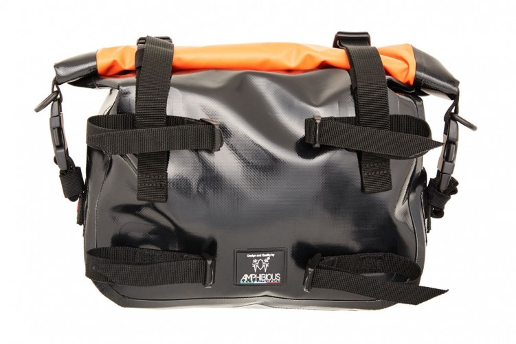 sidebag orange back