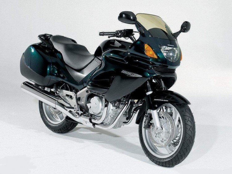 Zdjęcia Honda NTV 650 Deauville TOP 5 Jaki motocykl