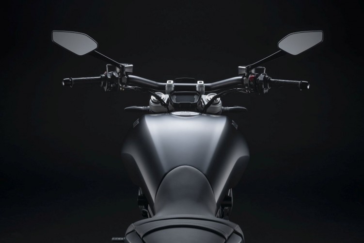 Ducati XDiavel Dark 2021 3