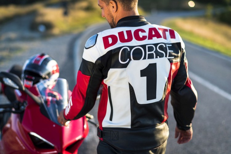 Ducati Apparel sport performance wear Ducati Corse C5 Leather jacket UC215266 Mid