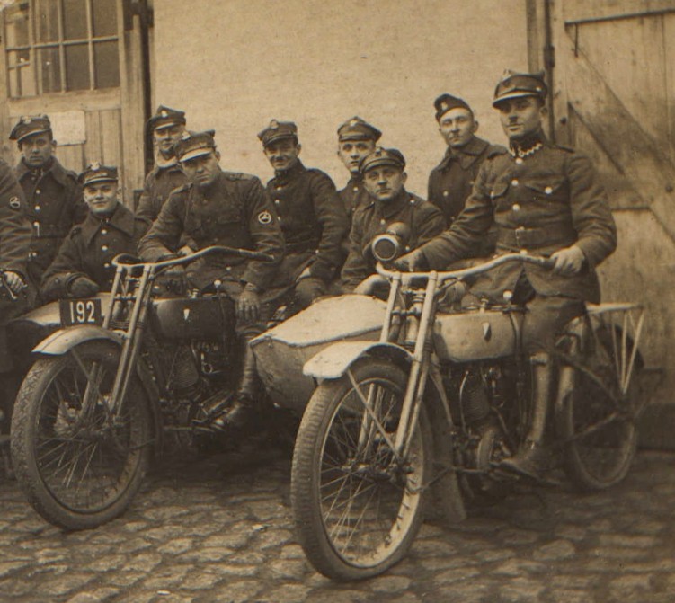 Motocykl Harley Davidson najpopularniejsza marka w Polsce w latach 20