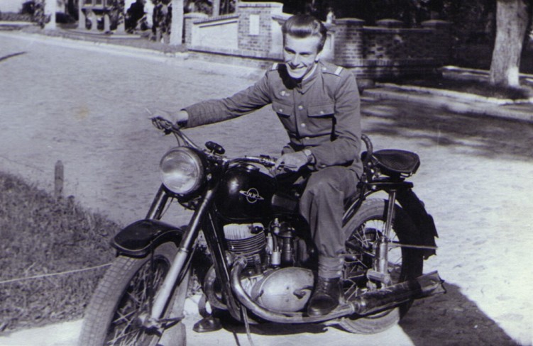 Motocykl Iz 49 w Ludowym Wojsku Polskim Lata 50