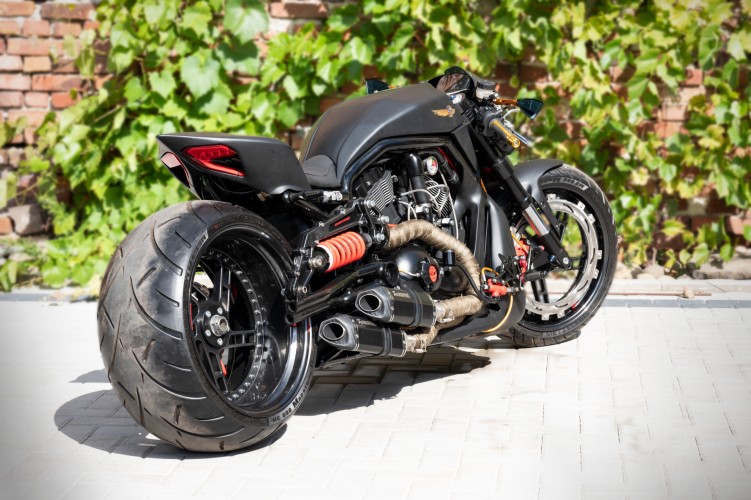03 Harley Davidson V Rod RR custom
