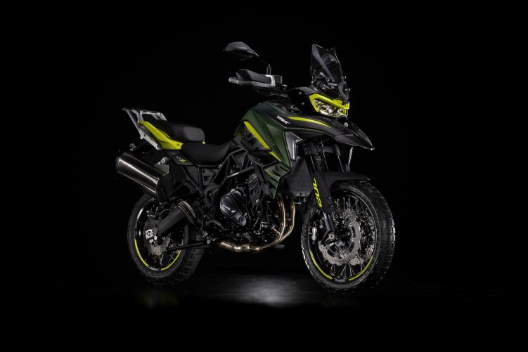 2023 benelli trk 702 tkr 702 x 01