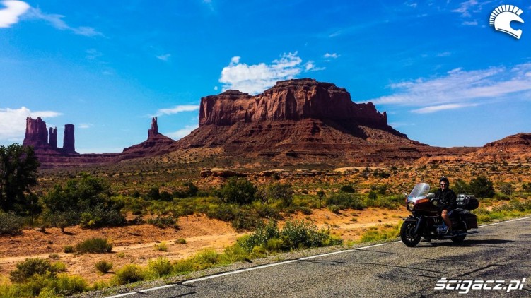 24b monument valley