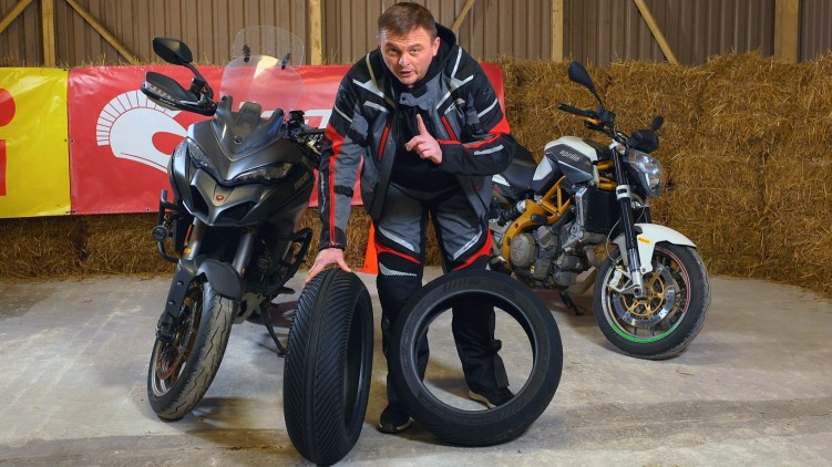 Pirelli Diablo Rosso 4 Pawel Kowalski