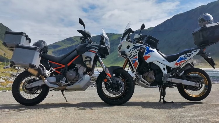 Aprilia Tuareg 660 i Honda Africa Twin Adventure Sports