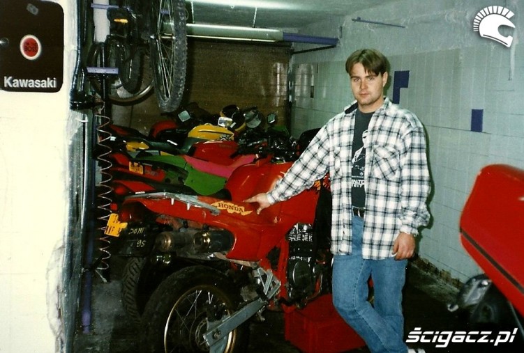 Rok 1995 garaz Rafala