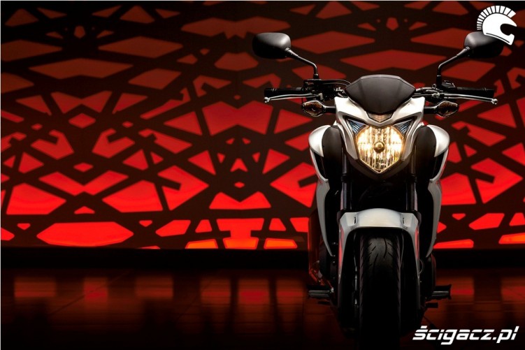 Honda CB500F 2013 lampa