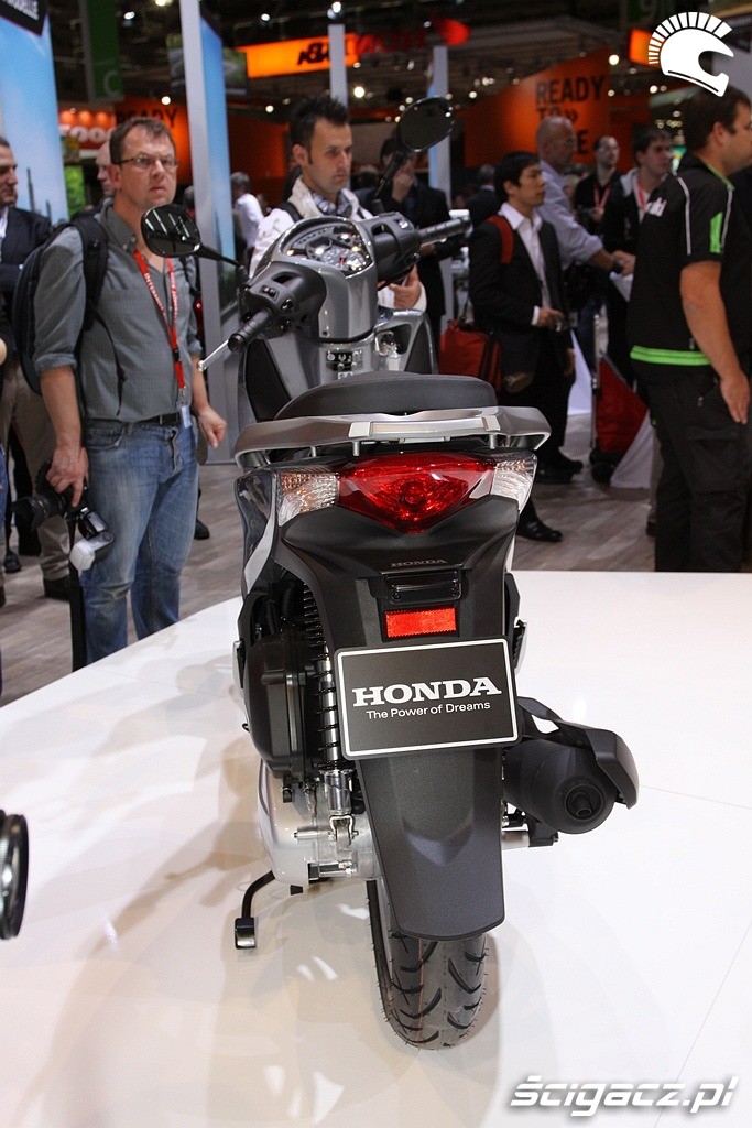 Honda SH125 150 2013 tyl