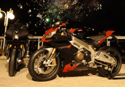 Aprilia RSV4 2009 fajerwerki