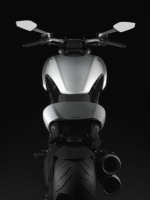 2011 Ducati Diavel 10