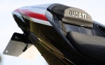 logotyp na siedzeniu Ducati Streetfighter Corse