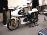 Motocykl na powietrze green speed motorcycle concept prototyp