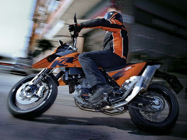 ktm 690 supermoto 4