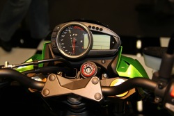 Kawasaki Z750R 2011 zegary
