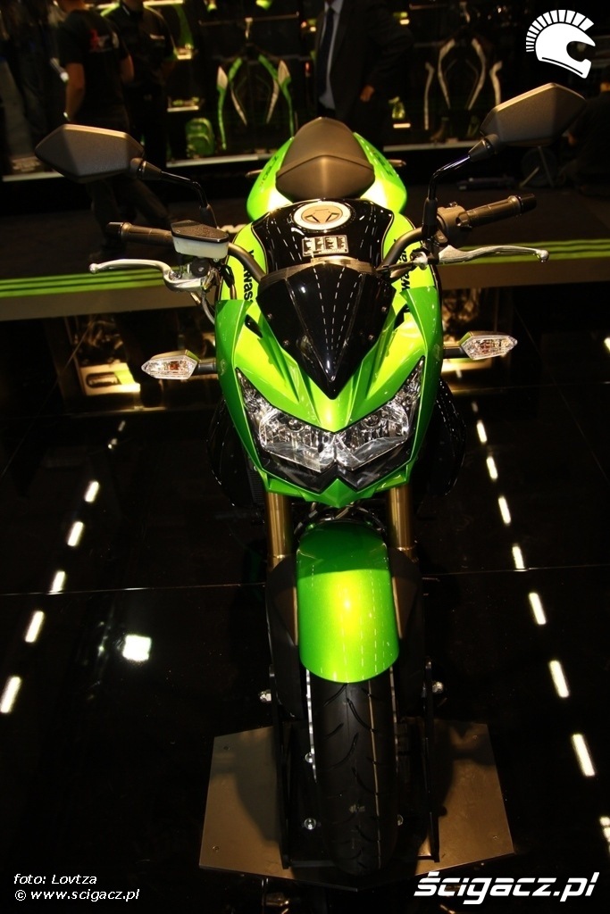 przod Kawasaki Z750R 2011