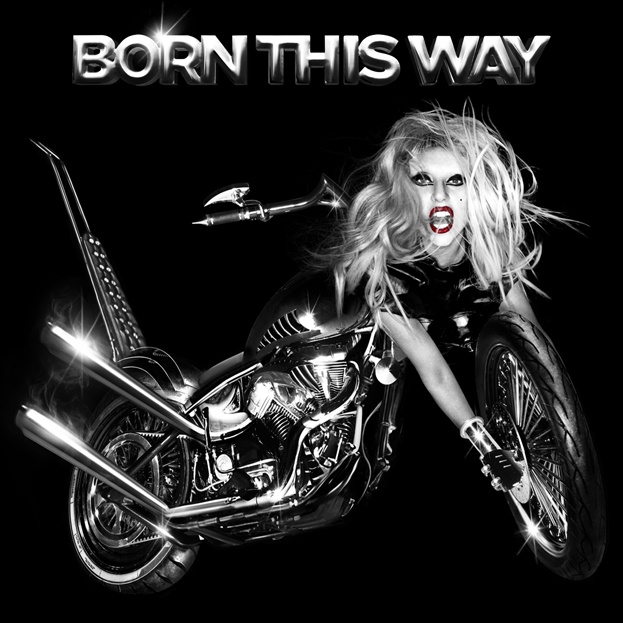 Lady Gaga przebrana za motocykl