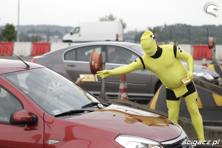 ulotki absolutnie bezpieczni