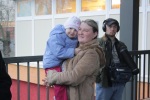 dziewczynka z oddzialu z mama motomikolaje bydgoszcz 2009