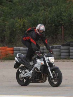 Suzuki Shell Moto Szkola GSR 600