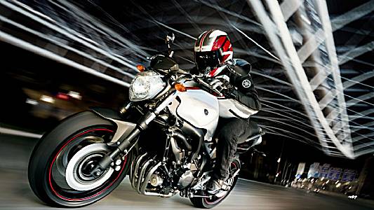 Yamaha-FZ6-S2-ABS