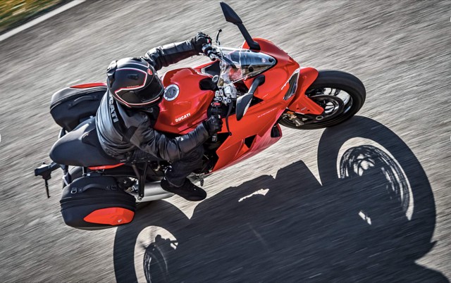 Ducati Supersport turystyka