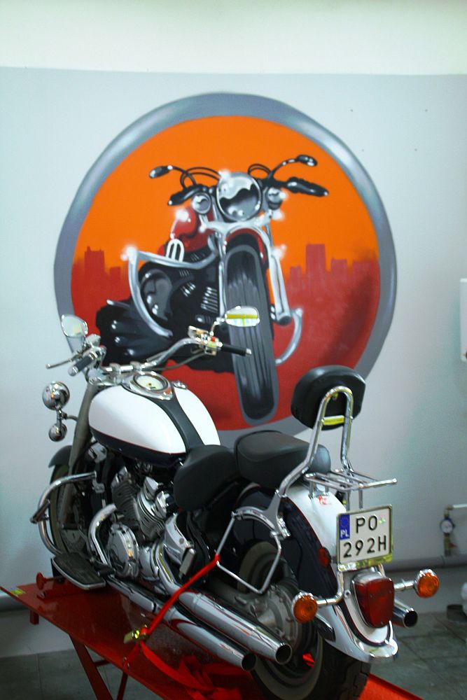 WYPOSAZENIE warsztatu dla motocykli