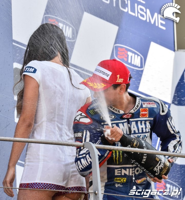 Dziewczyny i szampan Mugello GP 2013