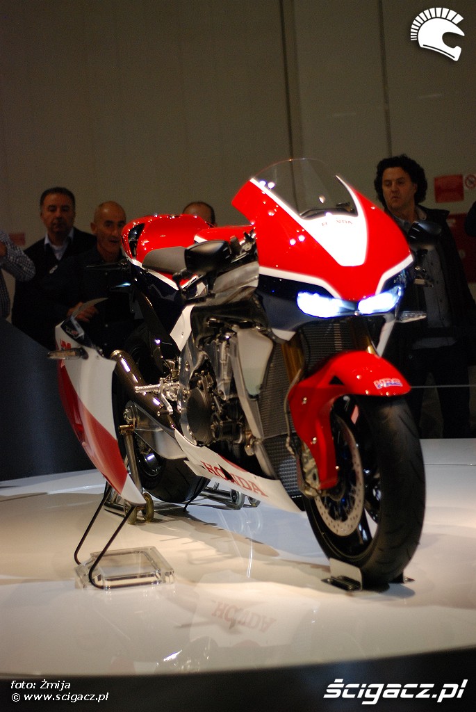 honda rc 2013 vs  eicma 2014