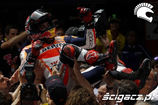 Swietowanie z teamem MotoGP Catalunya 2014