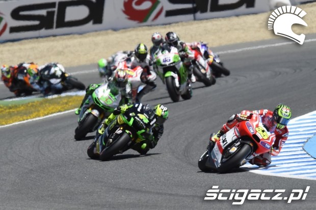 Poczatek wyscigu motogp Jerez 2014