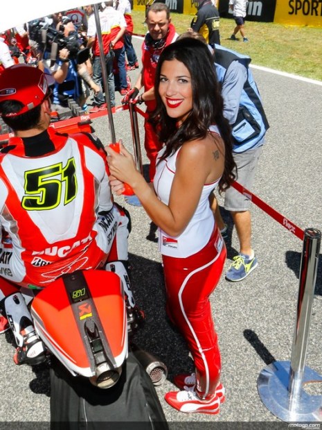Dziewczyna Ducati Paddock Girls MotoGP Jerez 2014