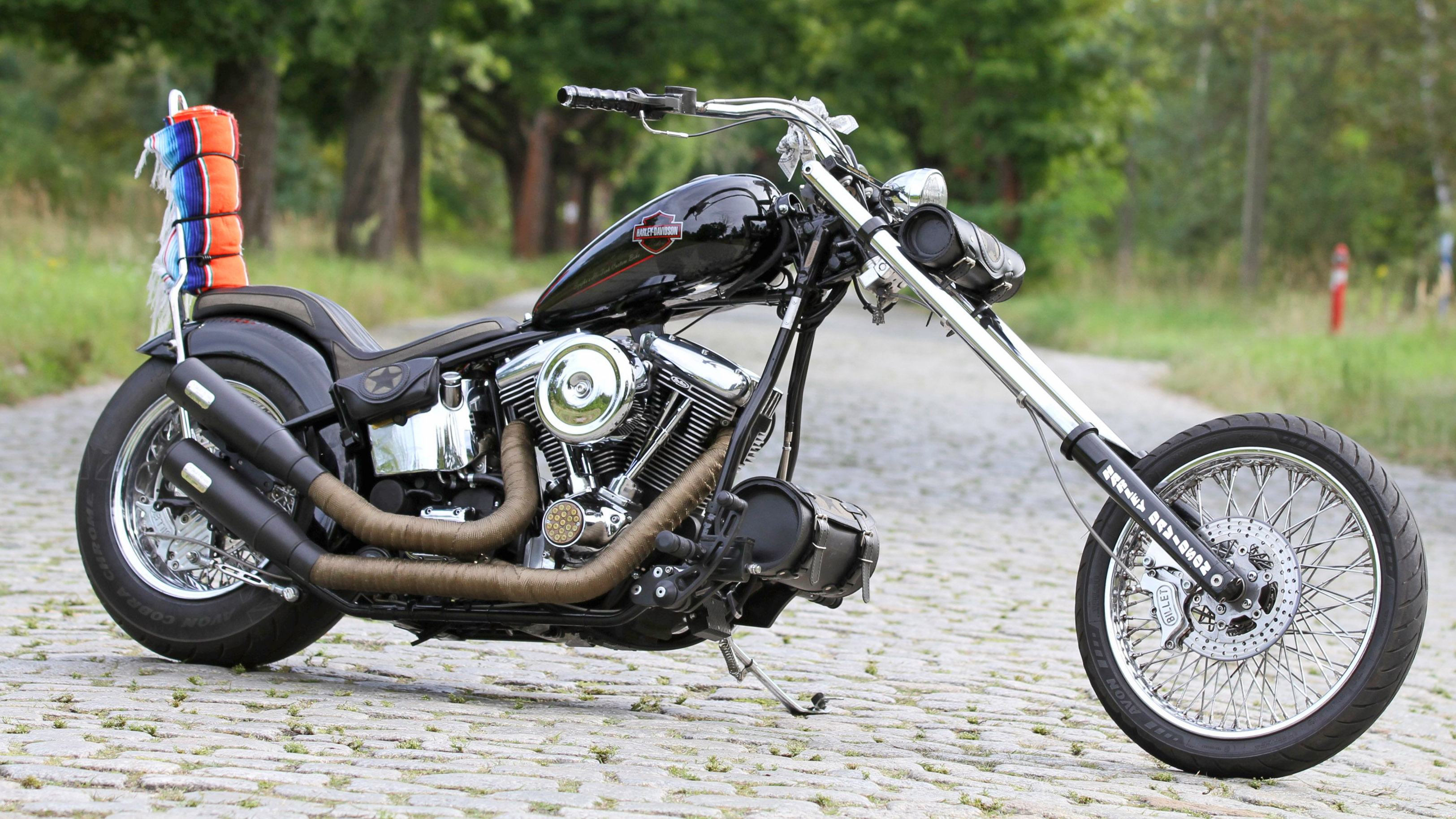 Chopper jak z filmu Easy Rider. Tak wygląda Harley przebudowany przez Szajbę