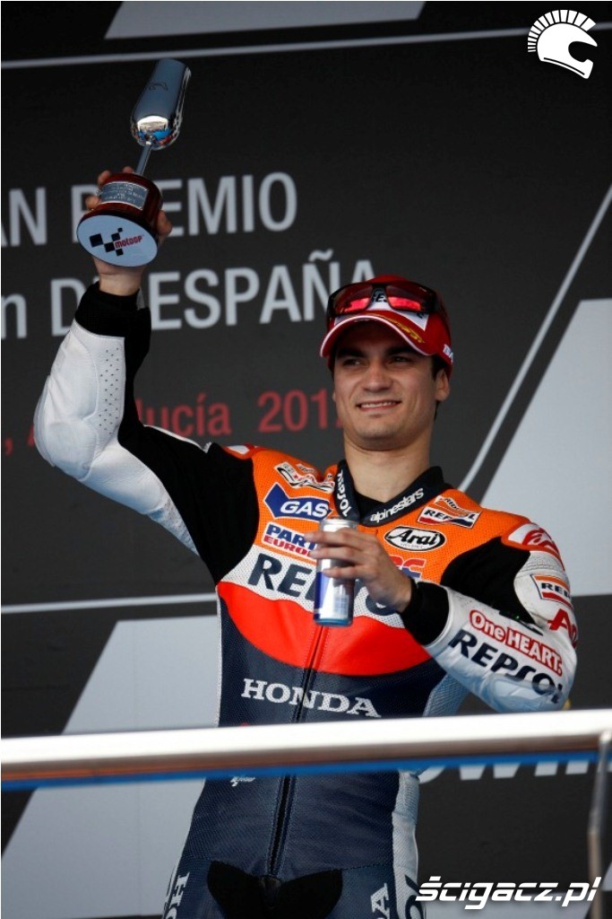 Pedrosa na podium MotoGP 2012 Jerez 75