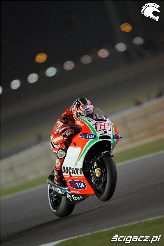 Hayden przyspiesza Katar Grand Prix 2012