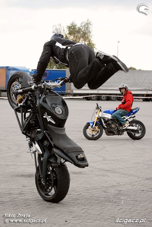 Wyskok na motocyklu Fragment