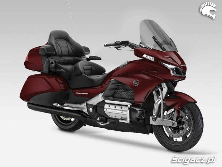 2016 goldwing red