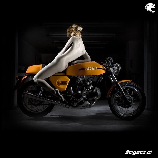 Ducati 750S modelka